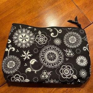 Thirty-One Large Zipper Pouch
